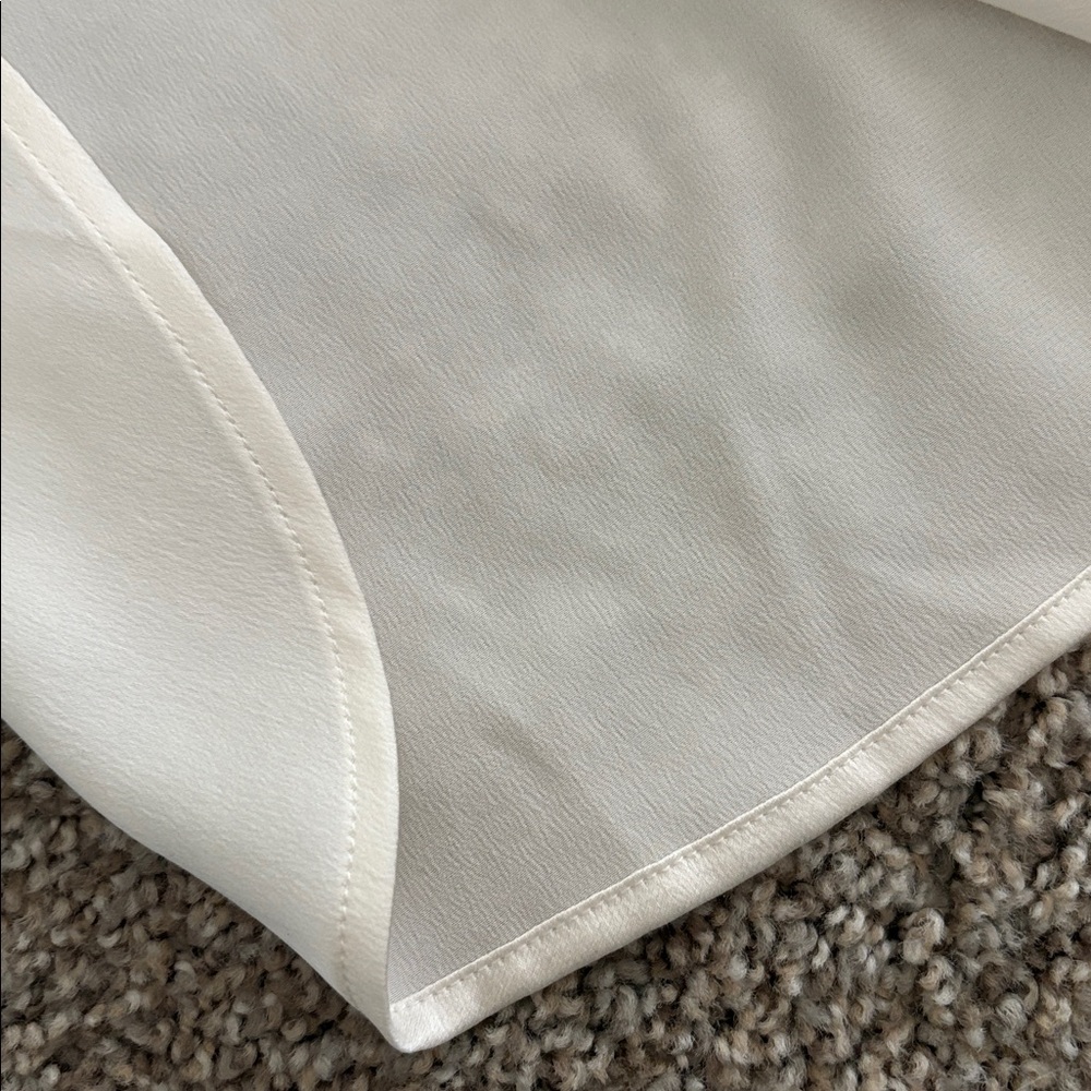VINCE 100% Silk Long-Sleeve Blouse - Picture 9 of 11